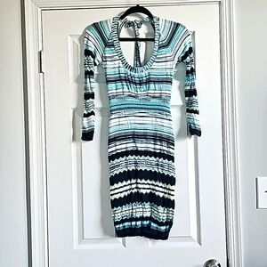 Guess Bodycon Long Sleeve Sweater Dress Size Medium Open Tie Back Fully Lined